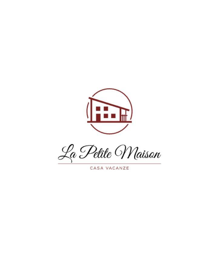 La Petite Maison Augusta Exteriör bild